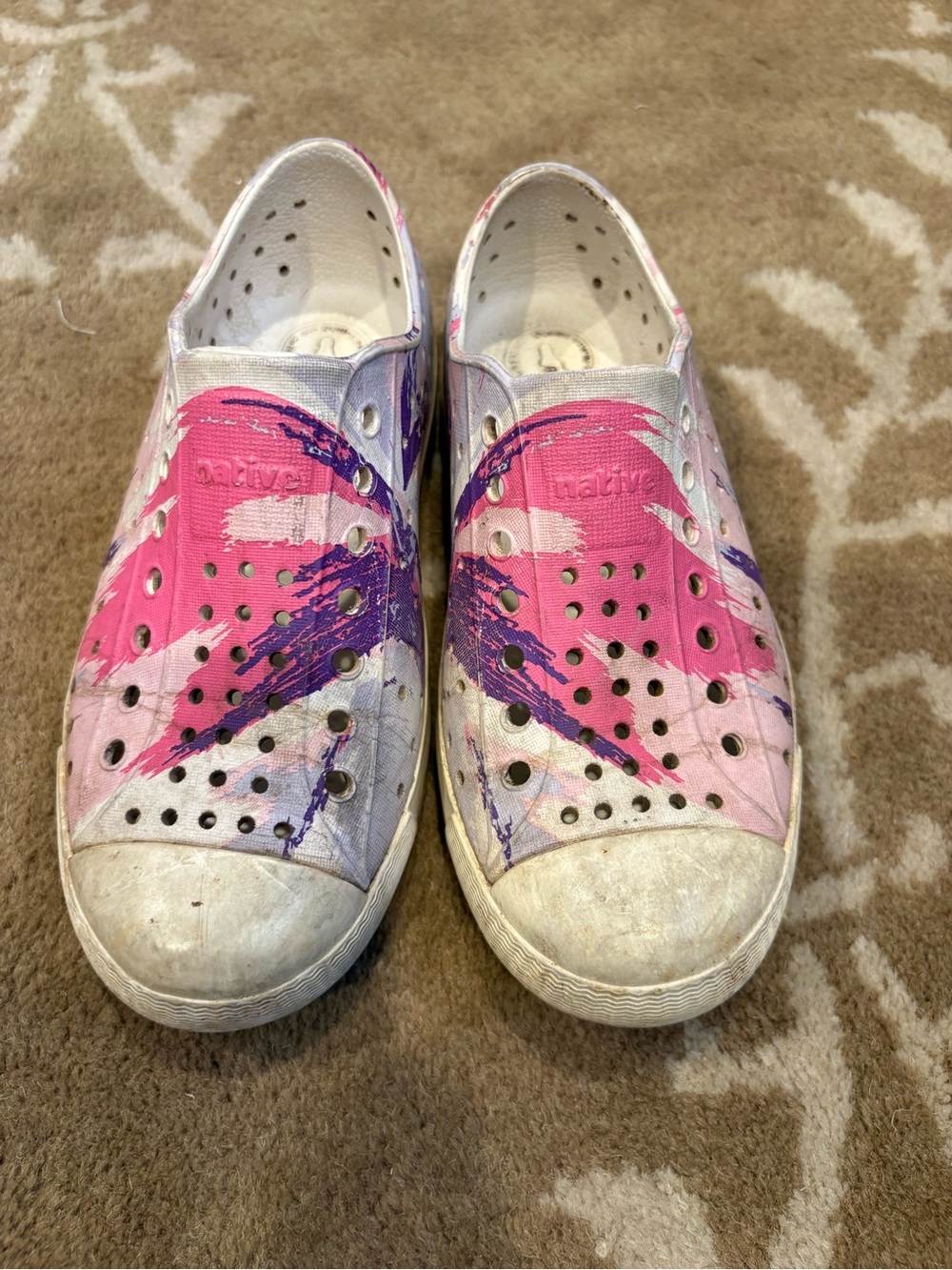 Native Shoes Kids Jefferson Slip-On in Pink and Purple Size 13
